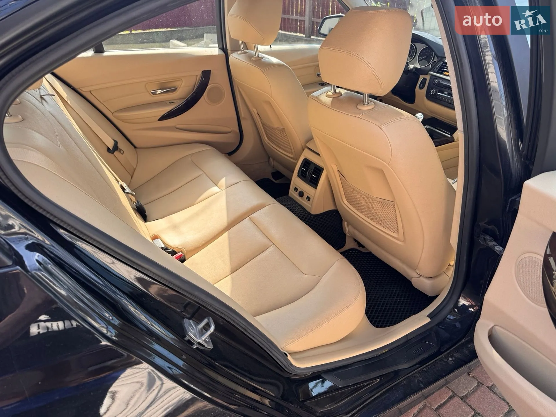 2015 BMW 3er - мініатюра 9