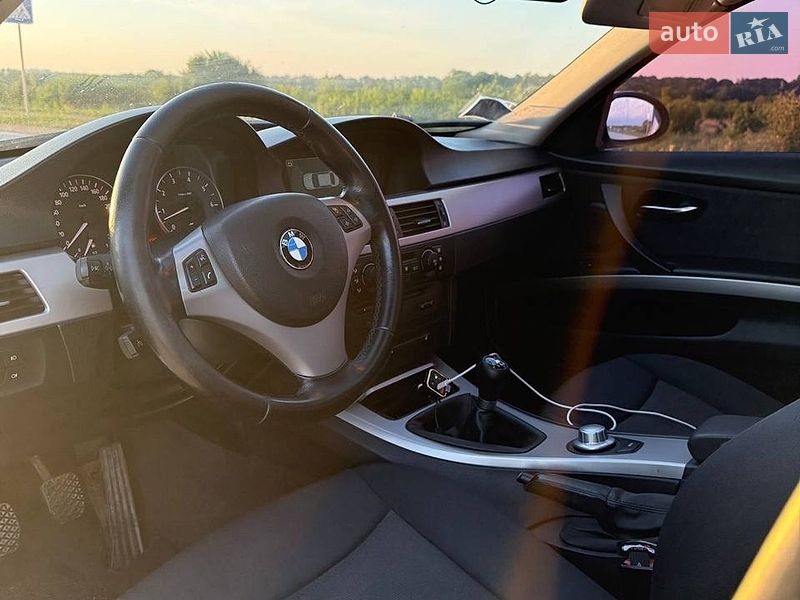 Седан BMW 3 Series 2006 в Виннице