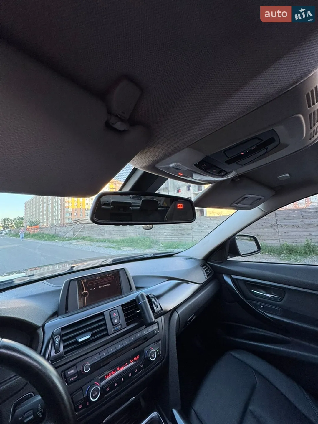 2012 BMW 3er - мініатюра 21