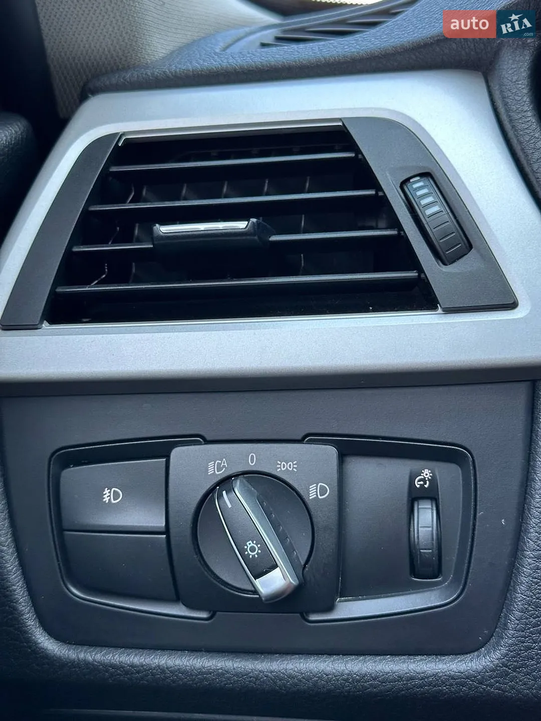 2012 BMW 3er - мініатюра 39