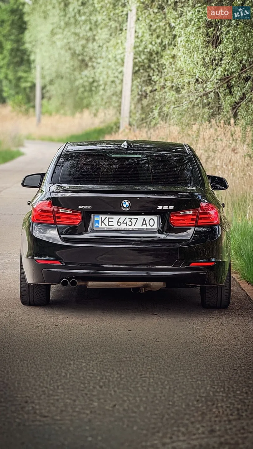 2012 BMW 3er - мініатюра 18