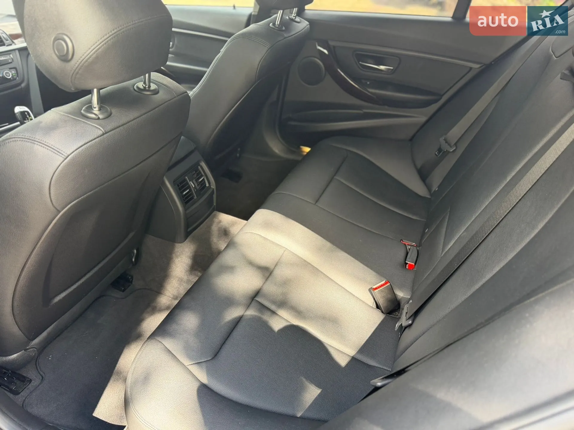 2015 BMW 3er - мініатюра 15