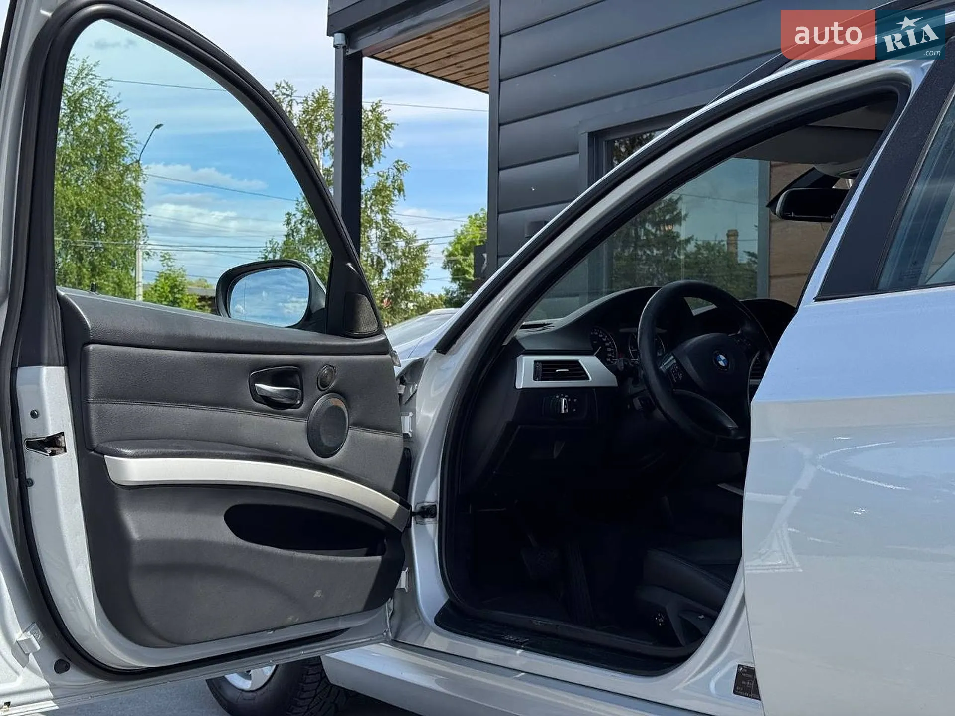 2010 BMW 3er - мініатюра 18