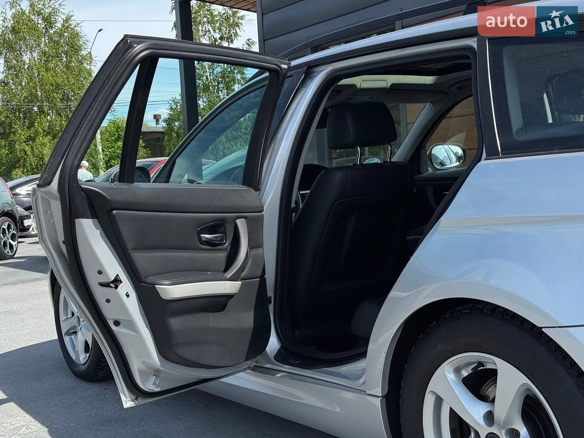 2010 BMW 3er - мініатюра 38