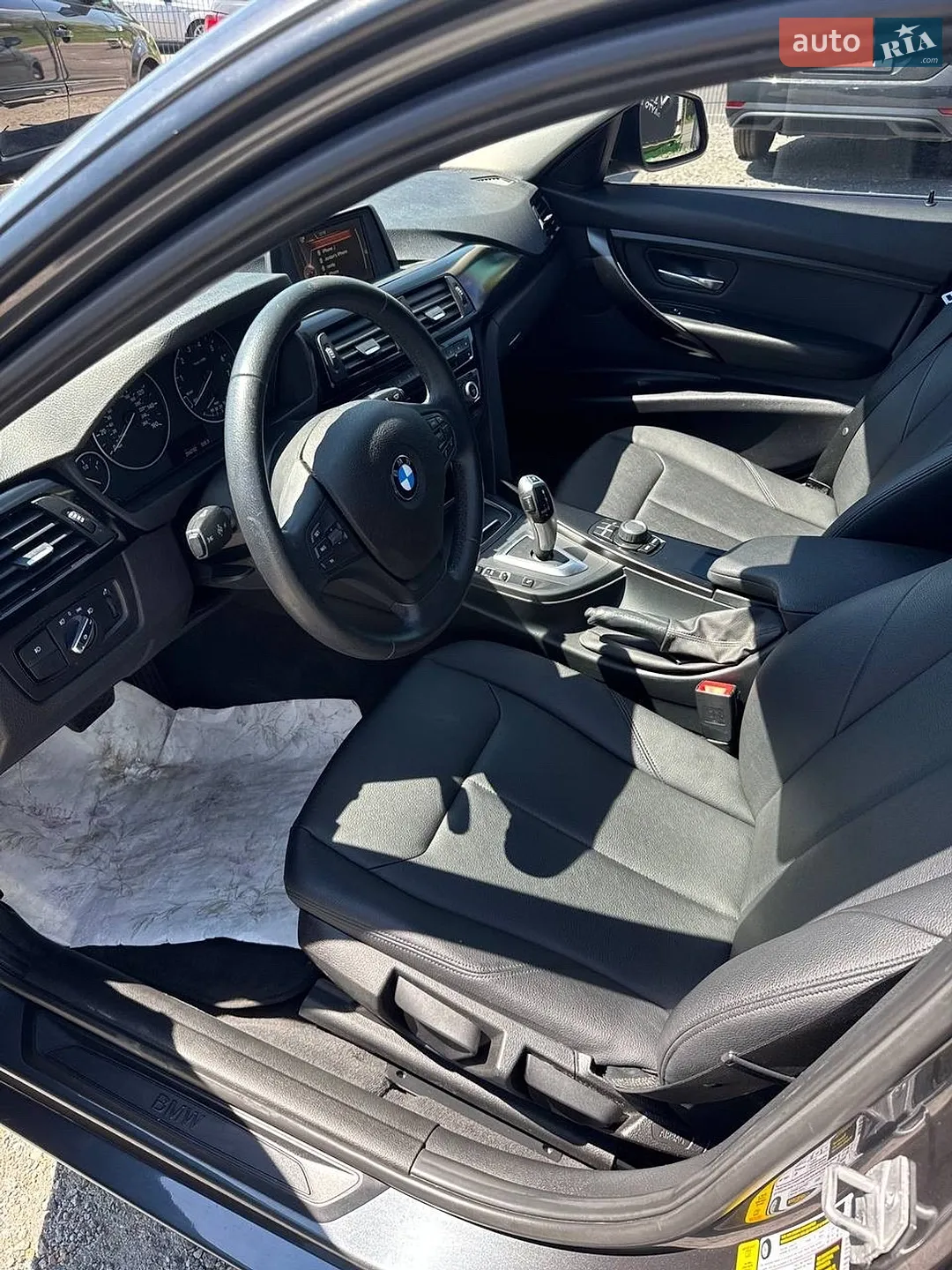 2016 BMW 3er - мініатюра 12