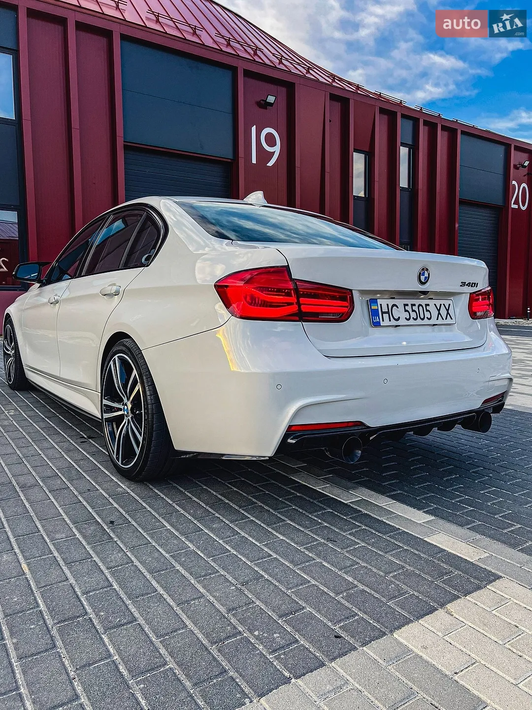 2015 BMW 3er - мініатюра 9