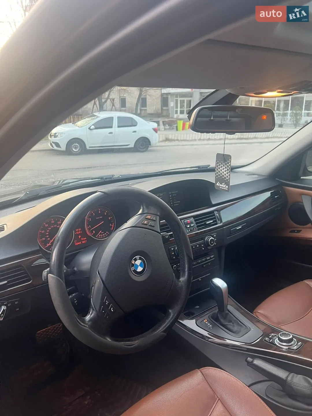 2011 BMW 3er - мініатюра 9