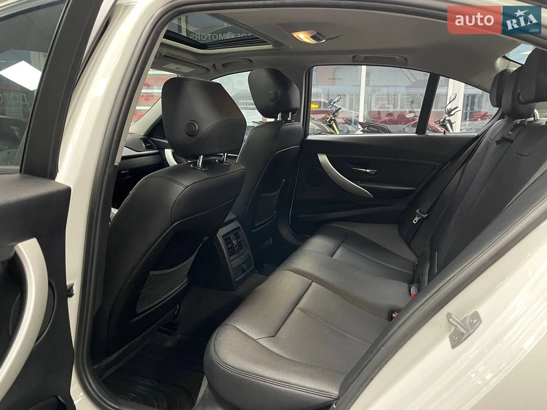 2013 BMW 3er - мініатюра 38