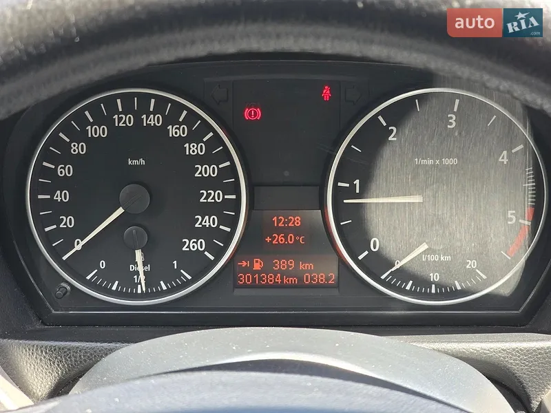 BMW 3 Series 2005 VIN WBAVU31090KY05426 фото оголошення 13 з 43