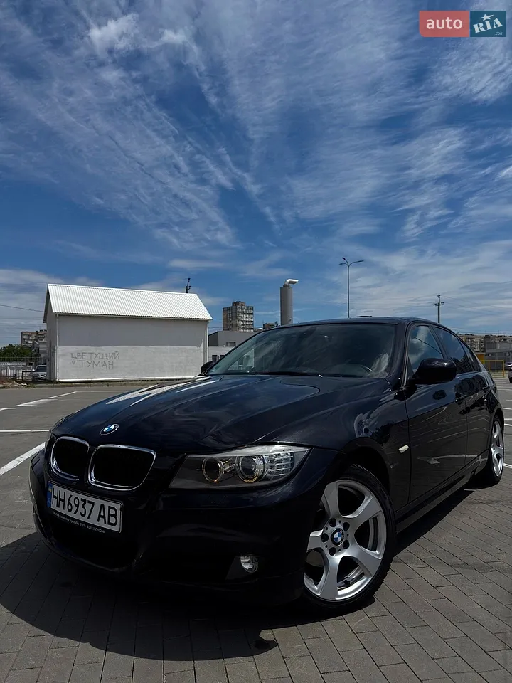 2010 BMW 3er - мініатюра 19