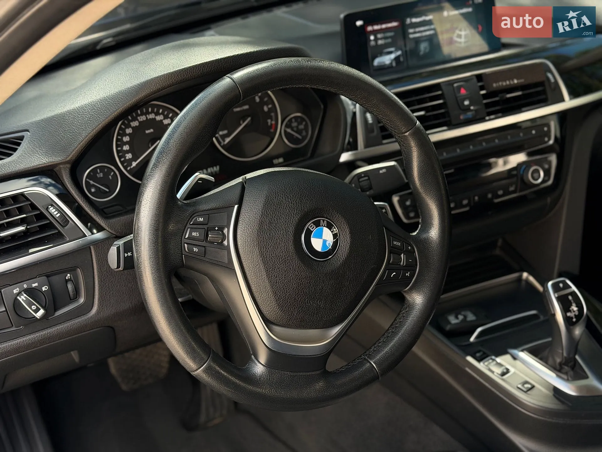 2017 BMW 3er - мініатюра 15