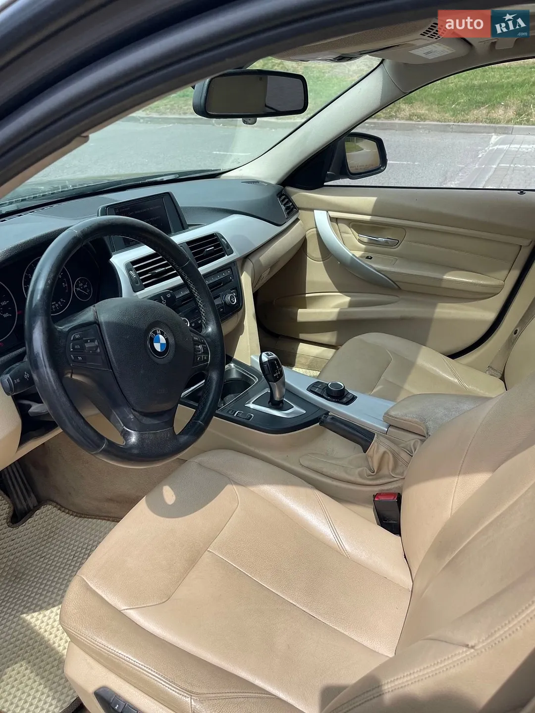 2012 BMW 3er - мініатюра 11