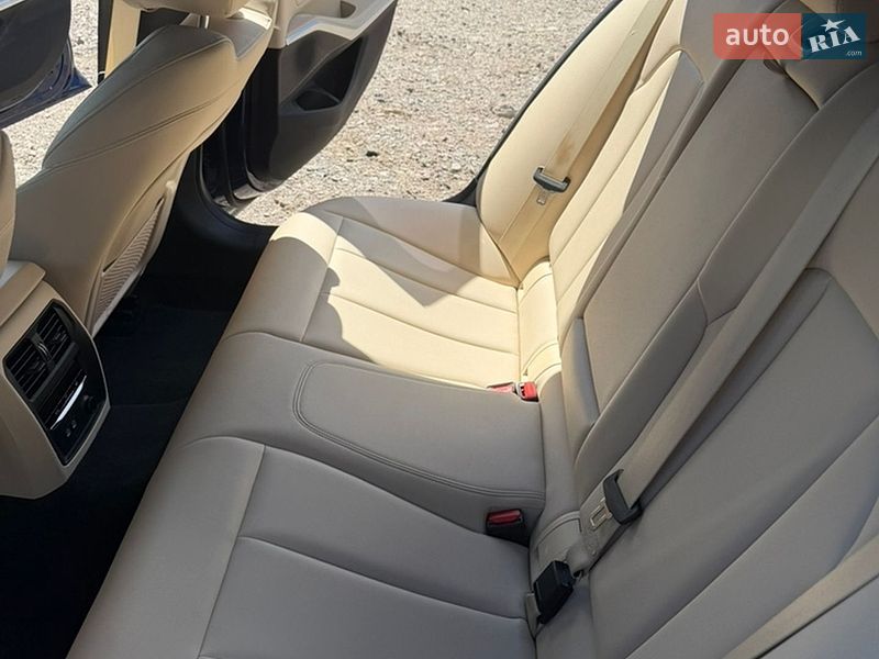 Седан BMW 3 Series 2019 в Киеве фото 15 Седан BMW 3 Series 2019 в Киеве