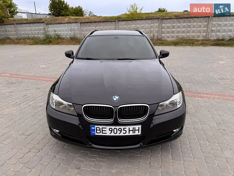 BMW 3 Series 2010