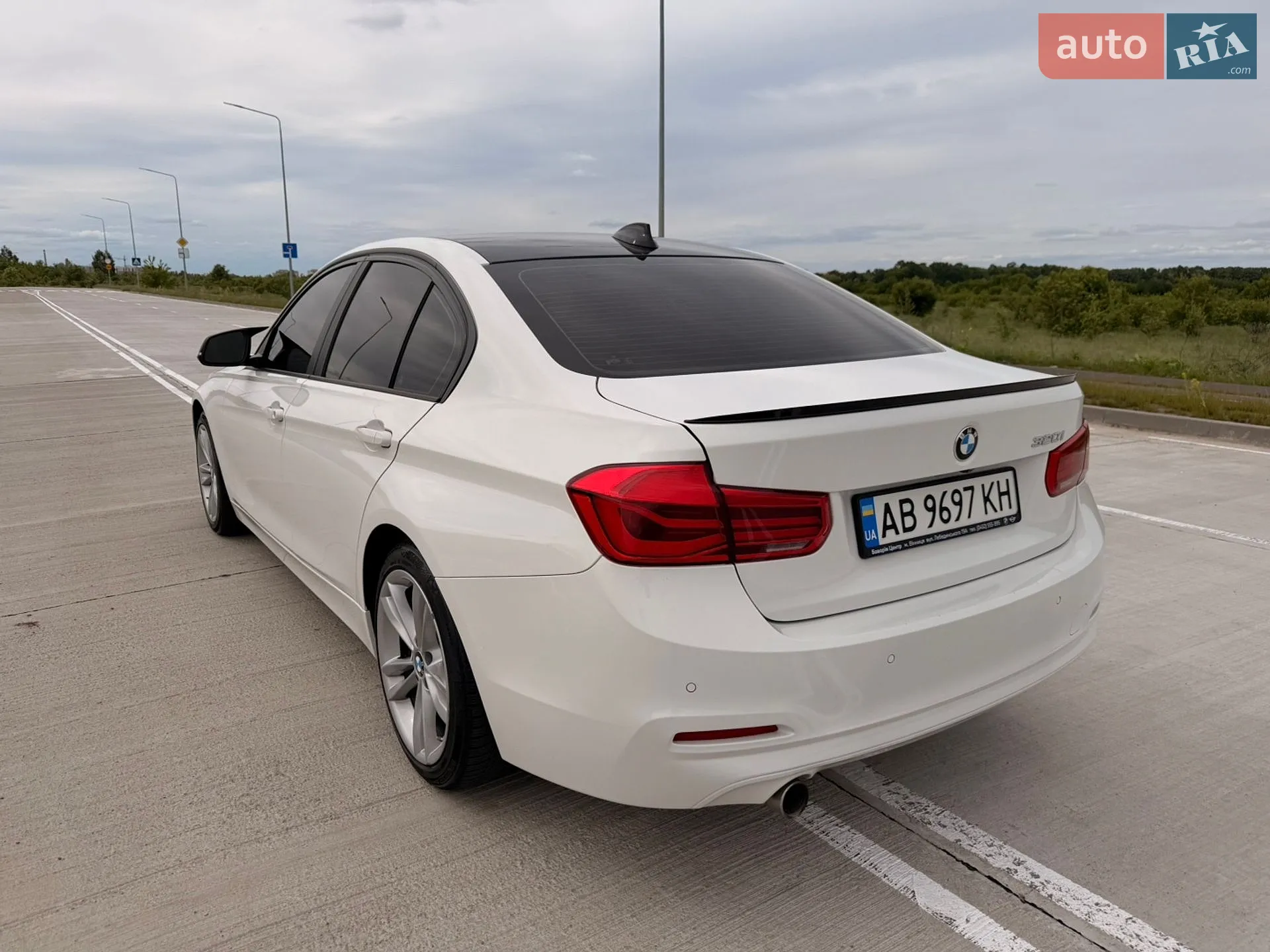 2017 BMW 3er - мініатюра 10