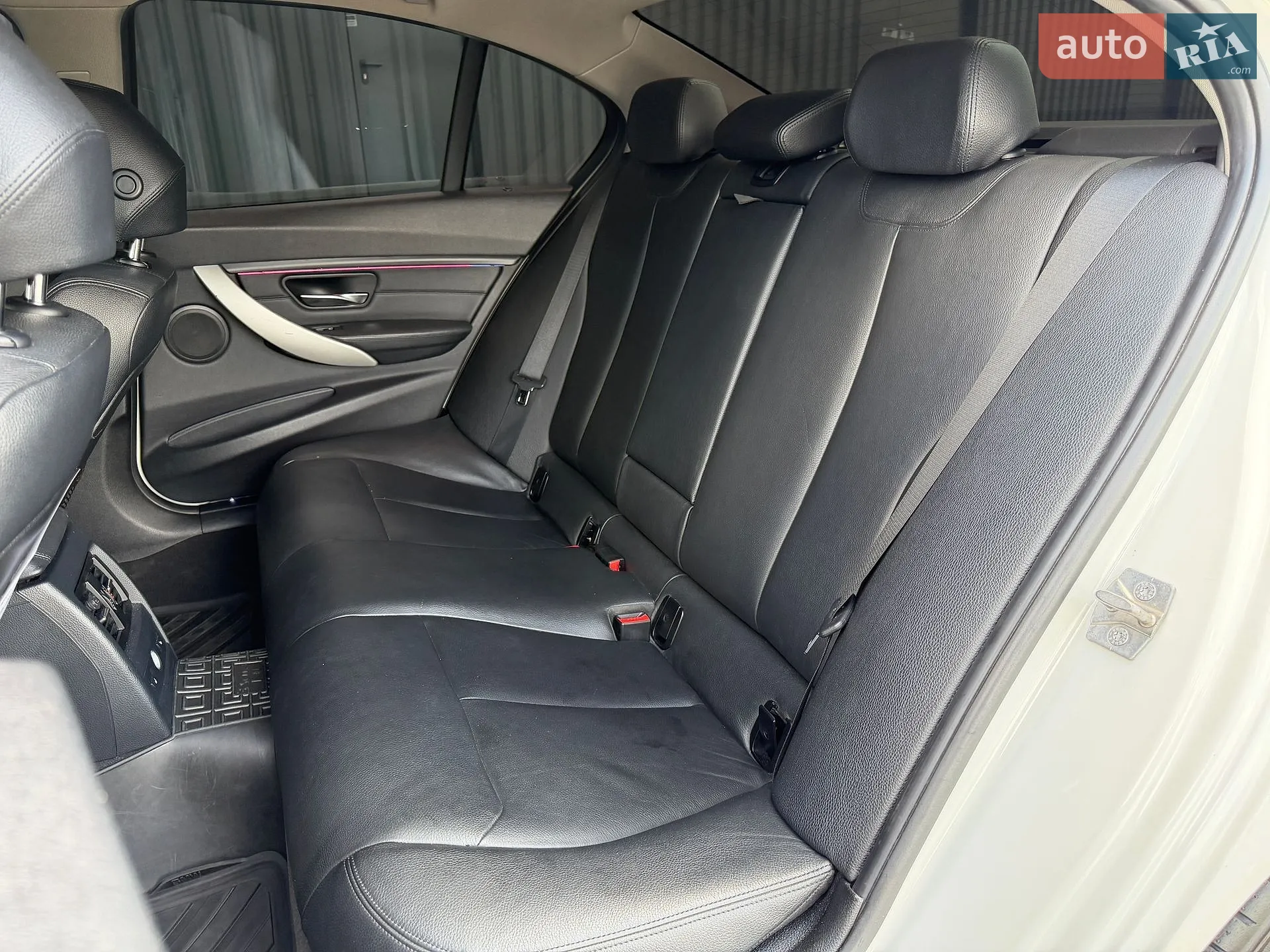 2012 BMW 3er - мініатюра 21
