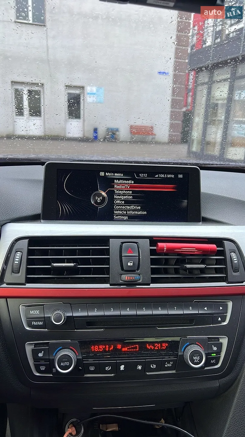 2013 BMW 3er - мініатюра 6