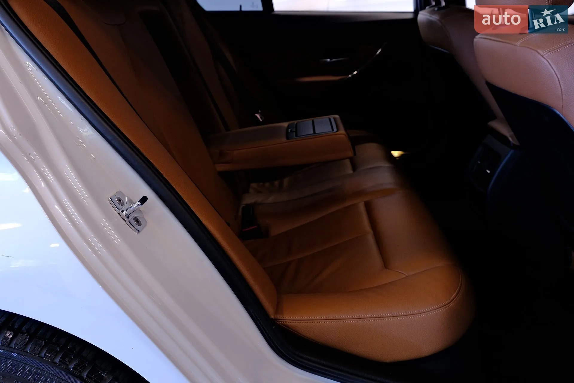 2012 BMW 3er - мініатюра 33