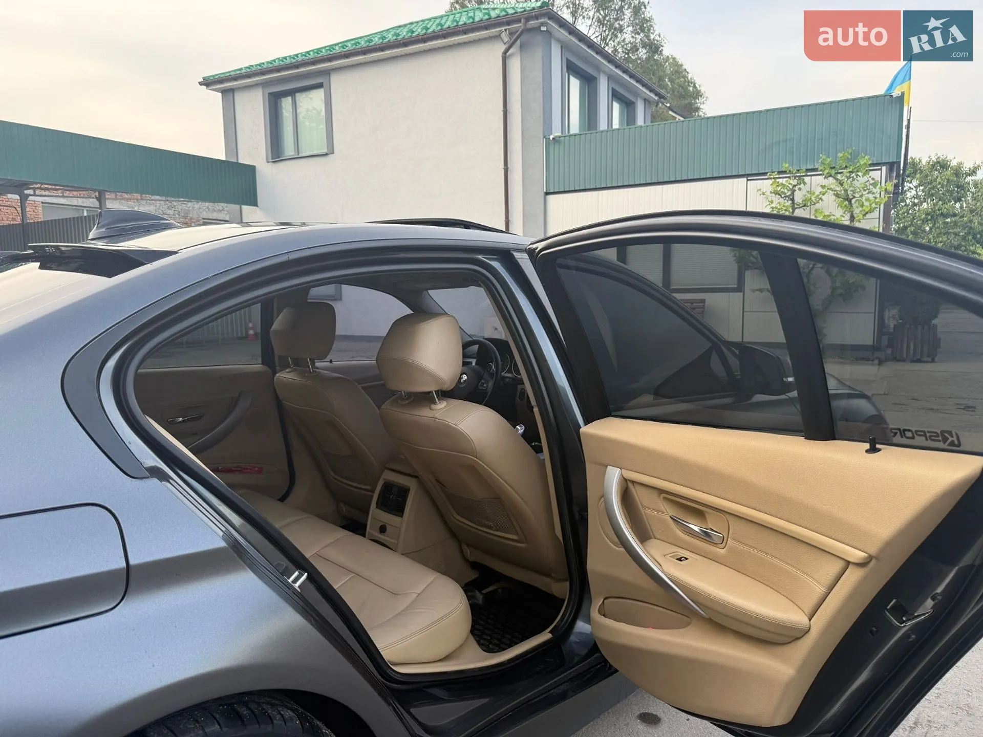2012 BMW 3er - мініатюра 21