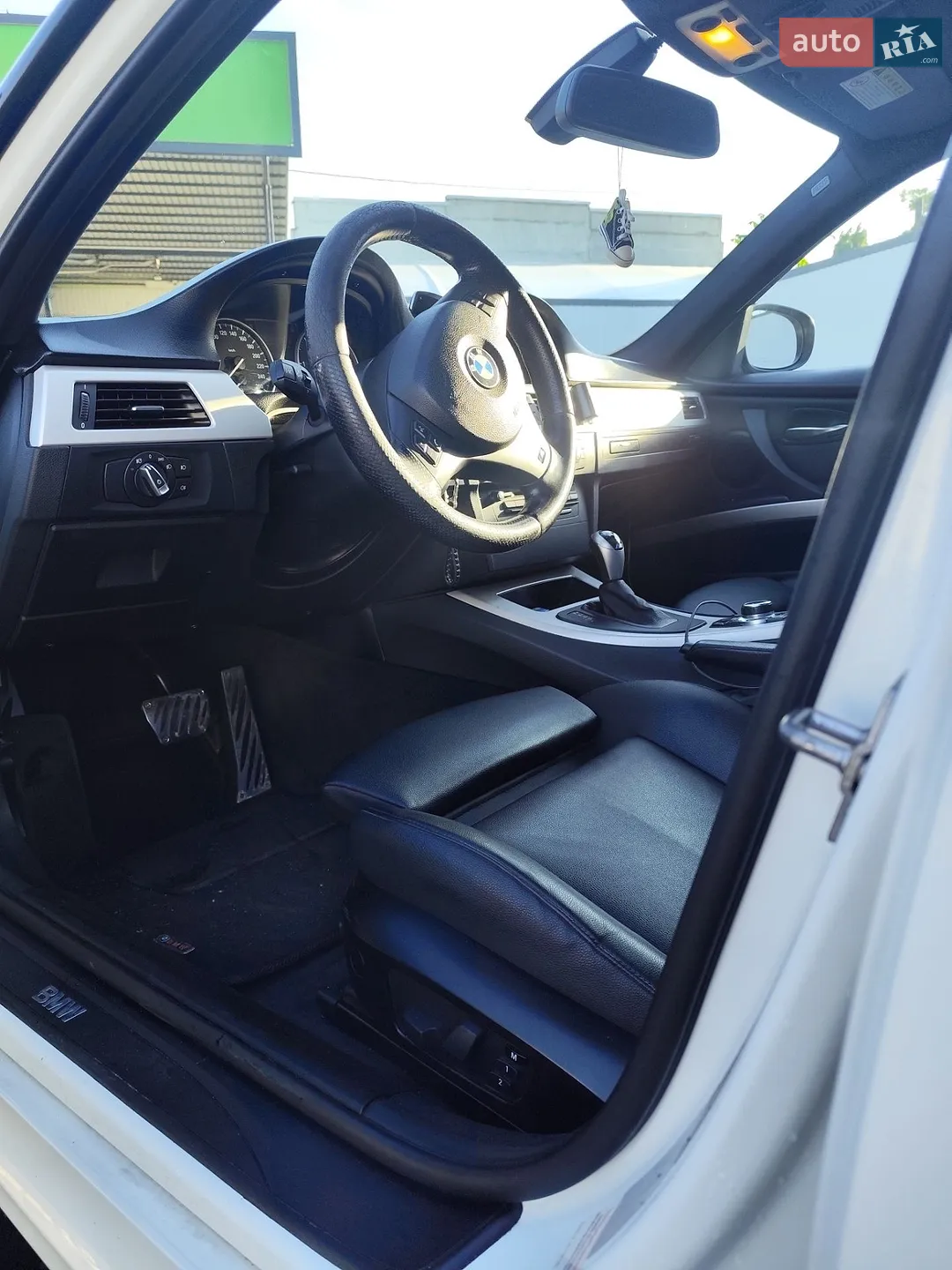 2011 BMW 3er - мініатюра 8