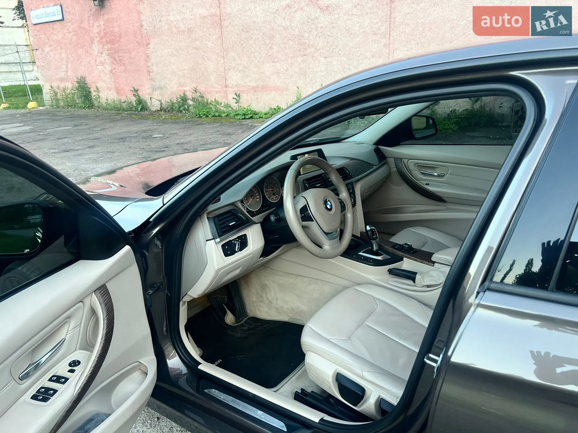 2012 BMW 3er - мініатюра 21