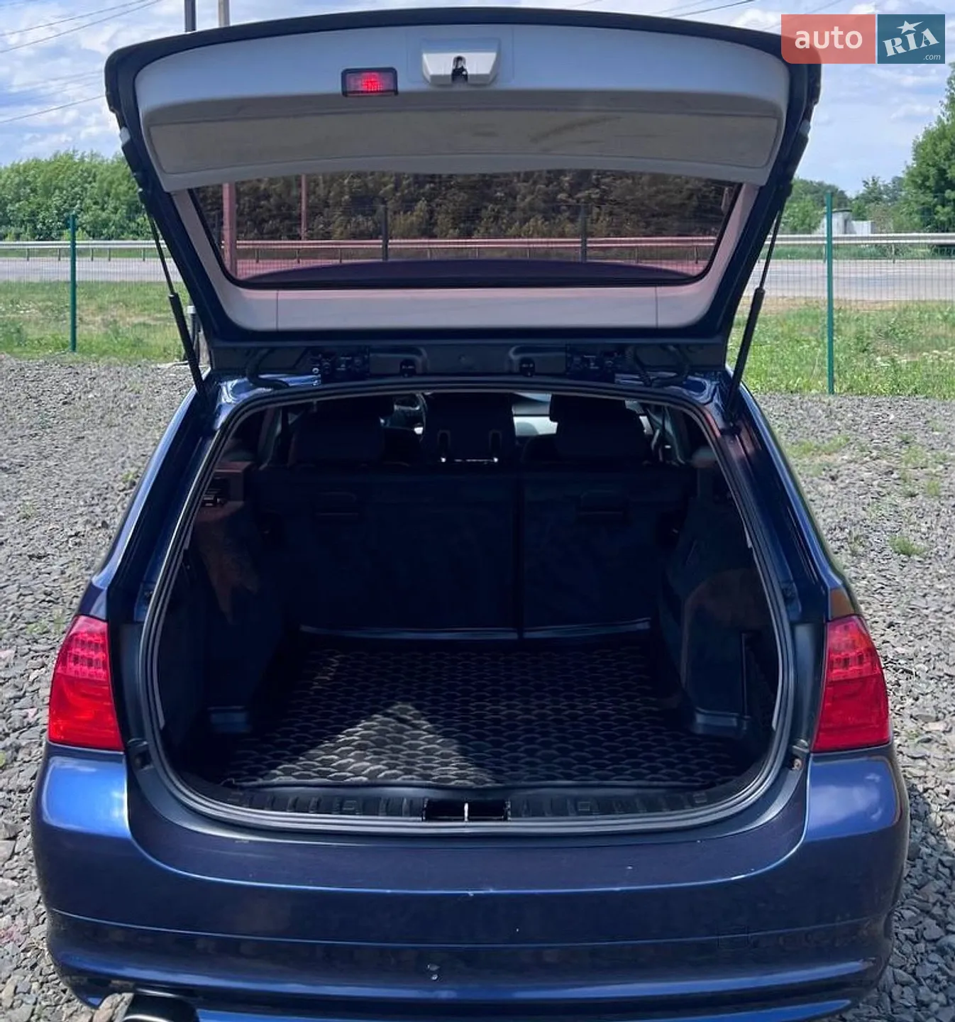 2011 BMW 3er - мініатюра 18