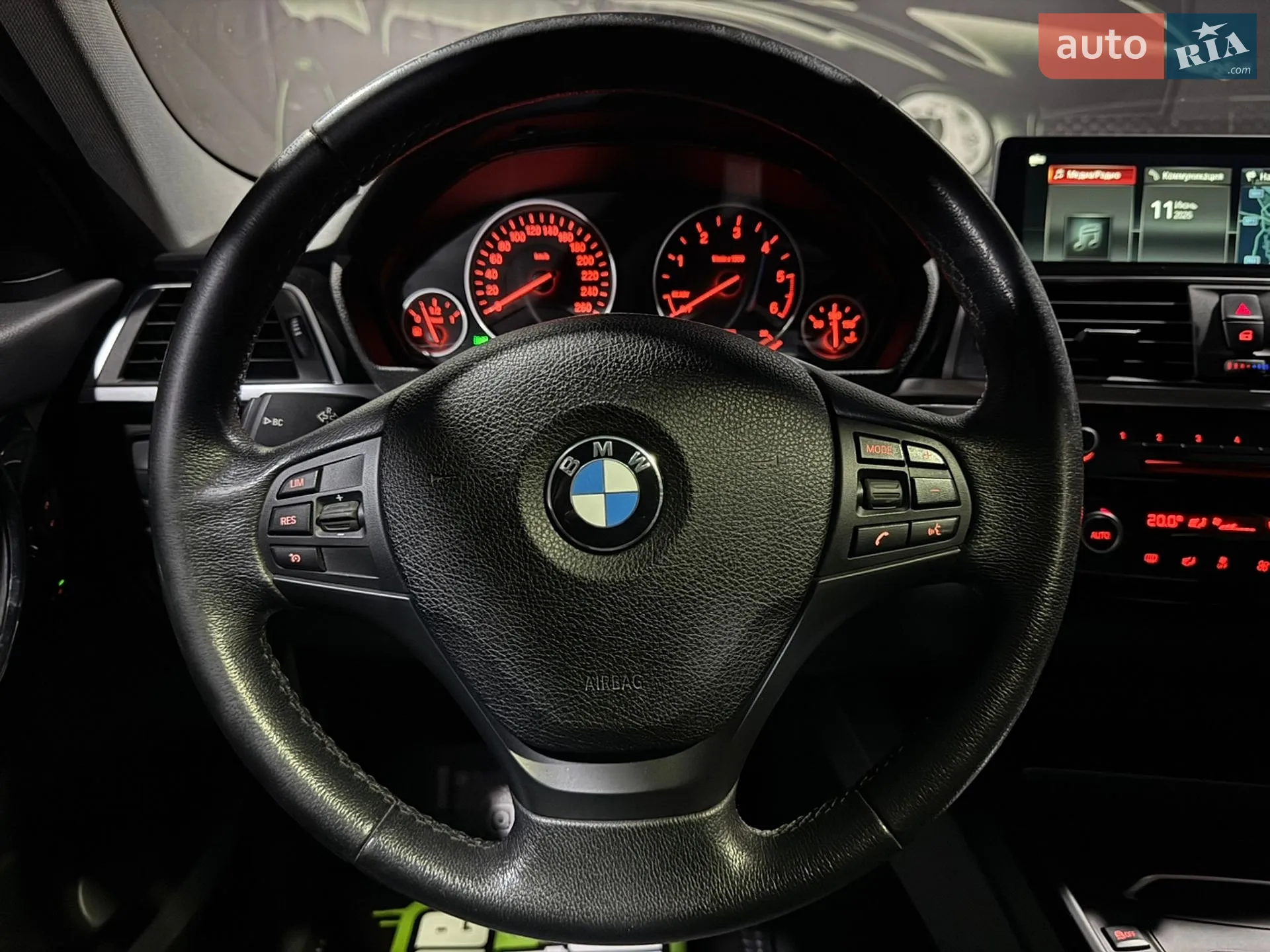 2017 BMW 3er - мініатюра 23