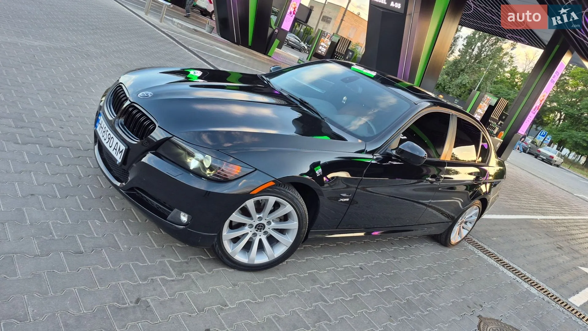 2010 BMW 3er - мініатюра 4