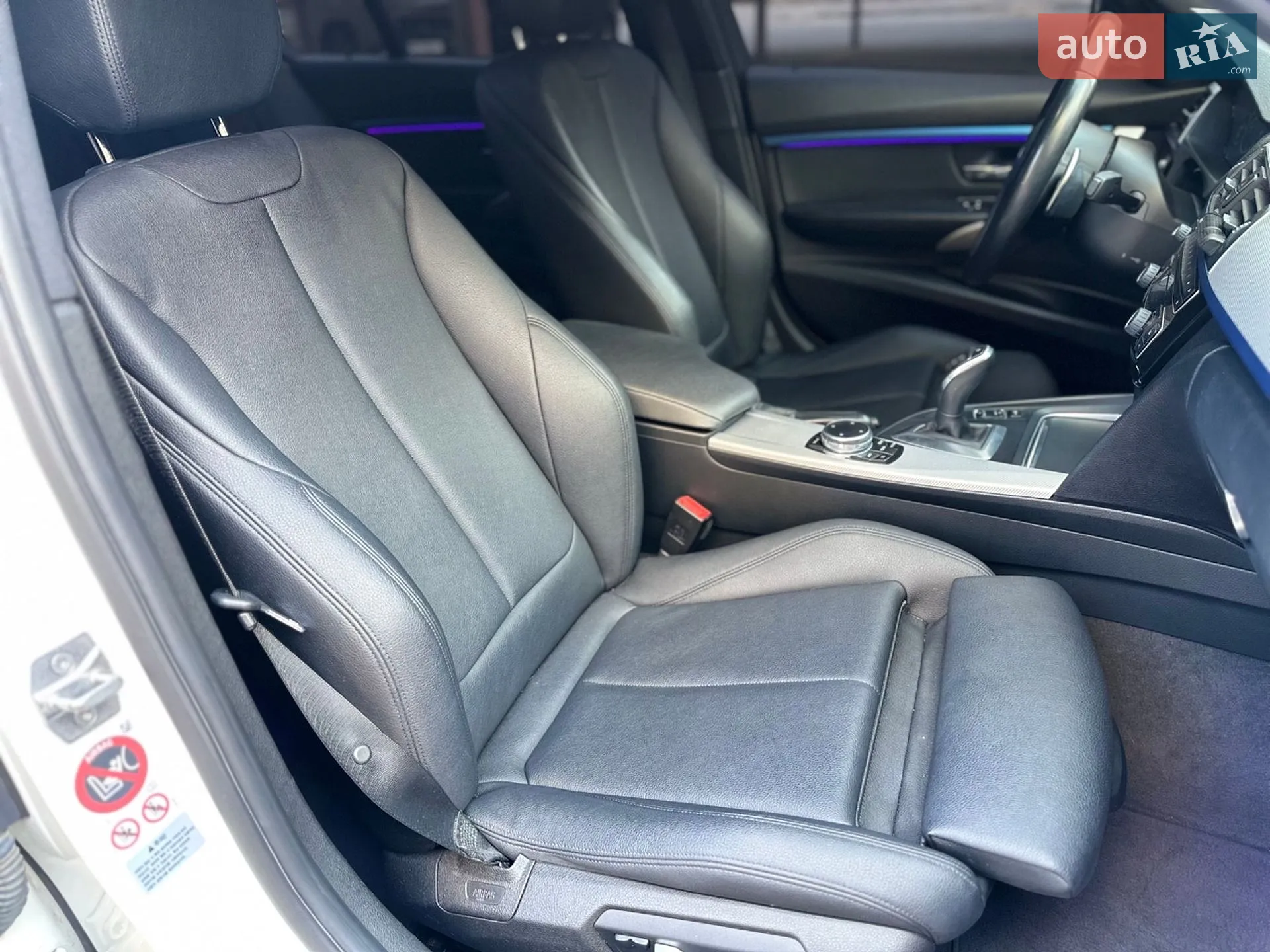 2016 BMW 3er - мініатюра 16