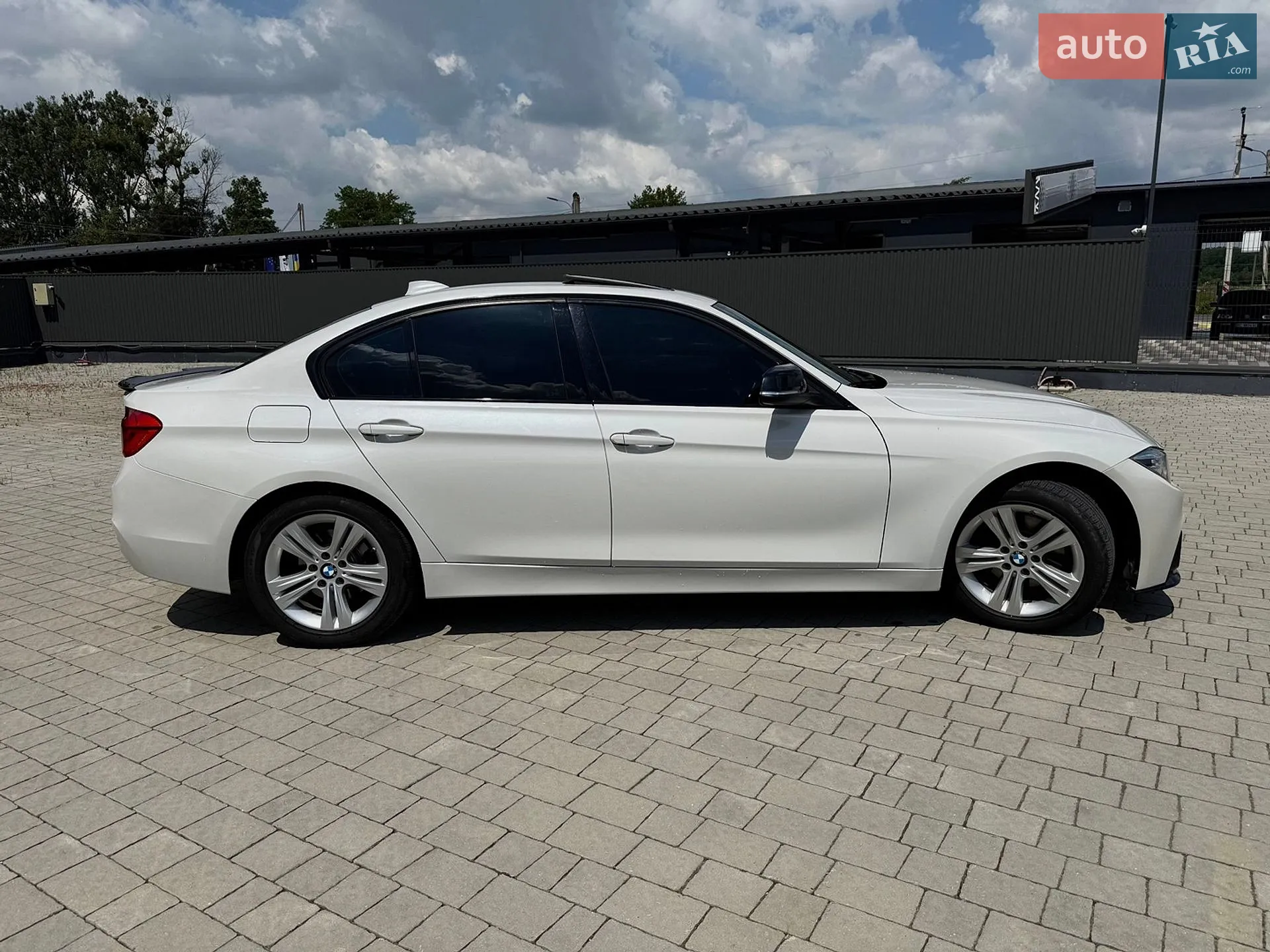 2015 BMW 3er - мініатюра 4