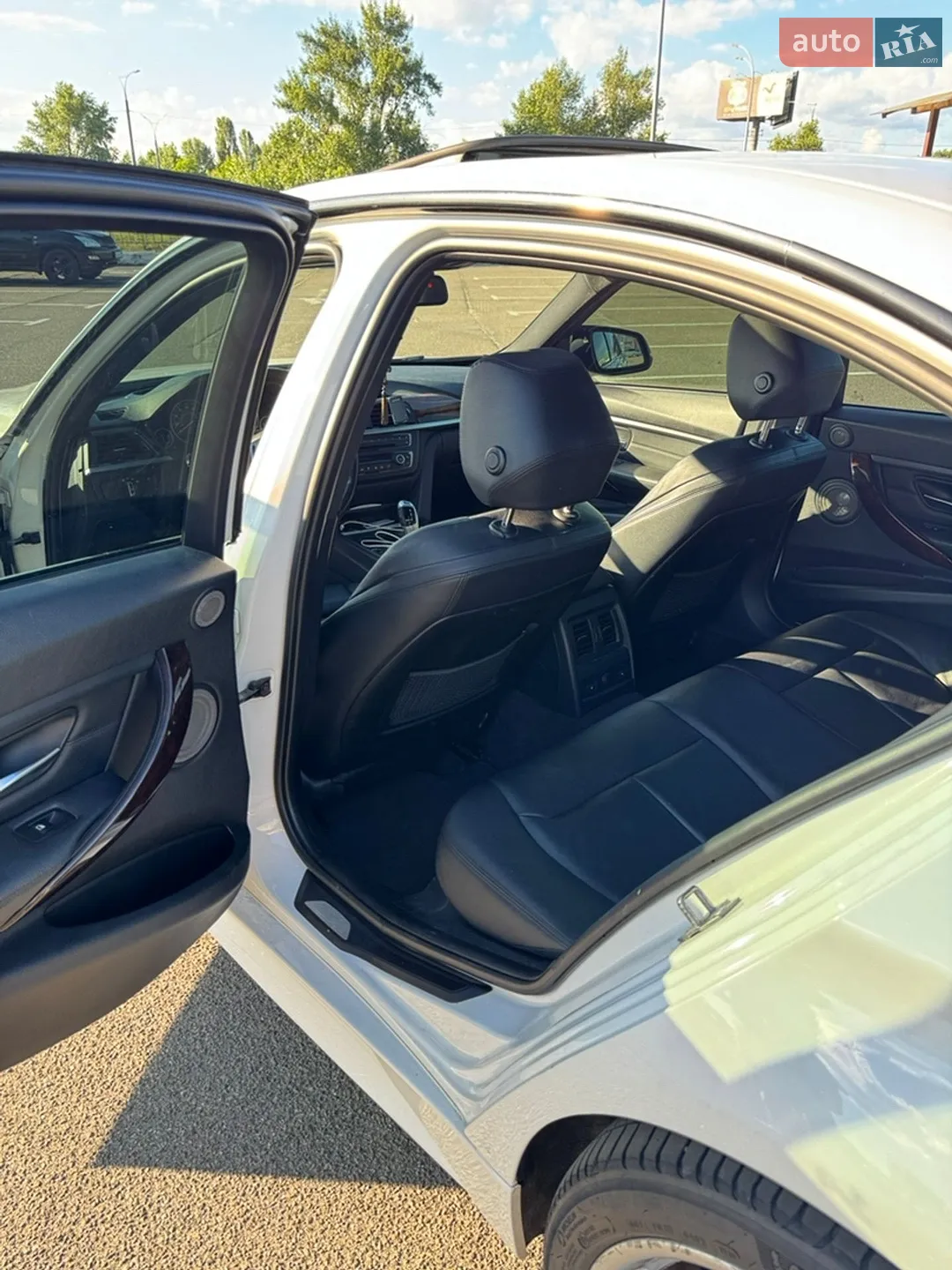 2012 BMW 3er - мініатюра 24