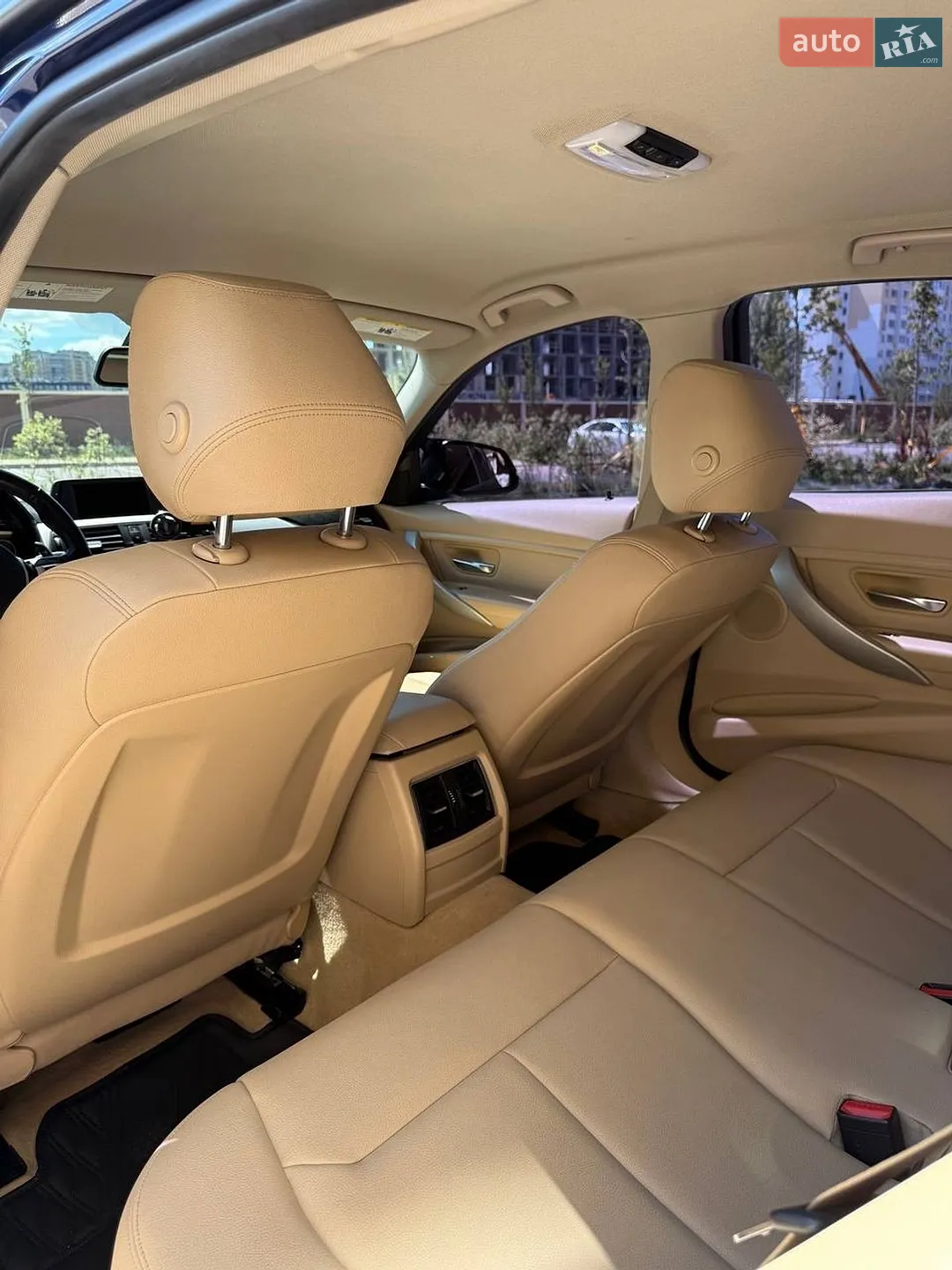 2015 BMW 3er - мініатюра 9