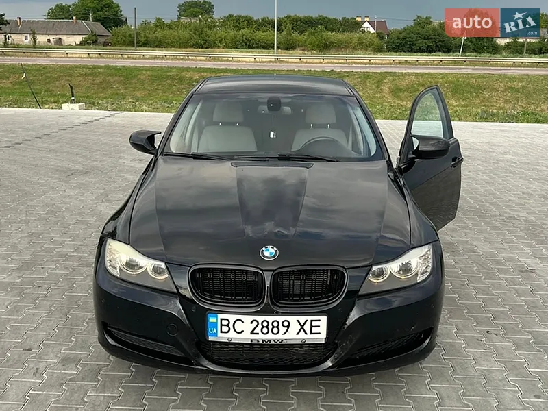 BMW 3 Series 2011 VIN WBAUT31020F063913 фото оголошення 28 з 63