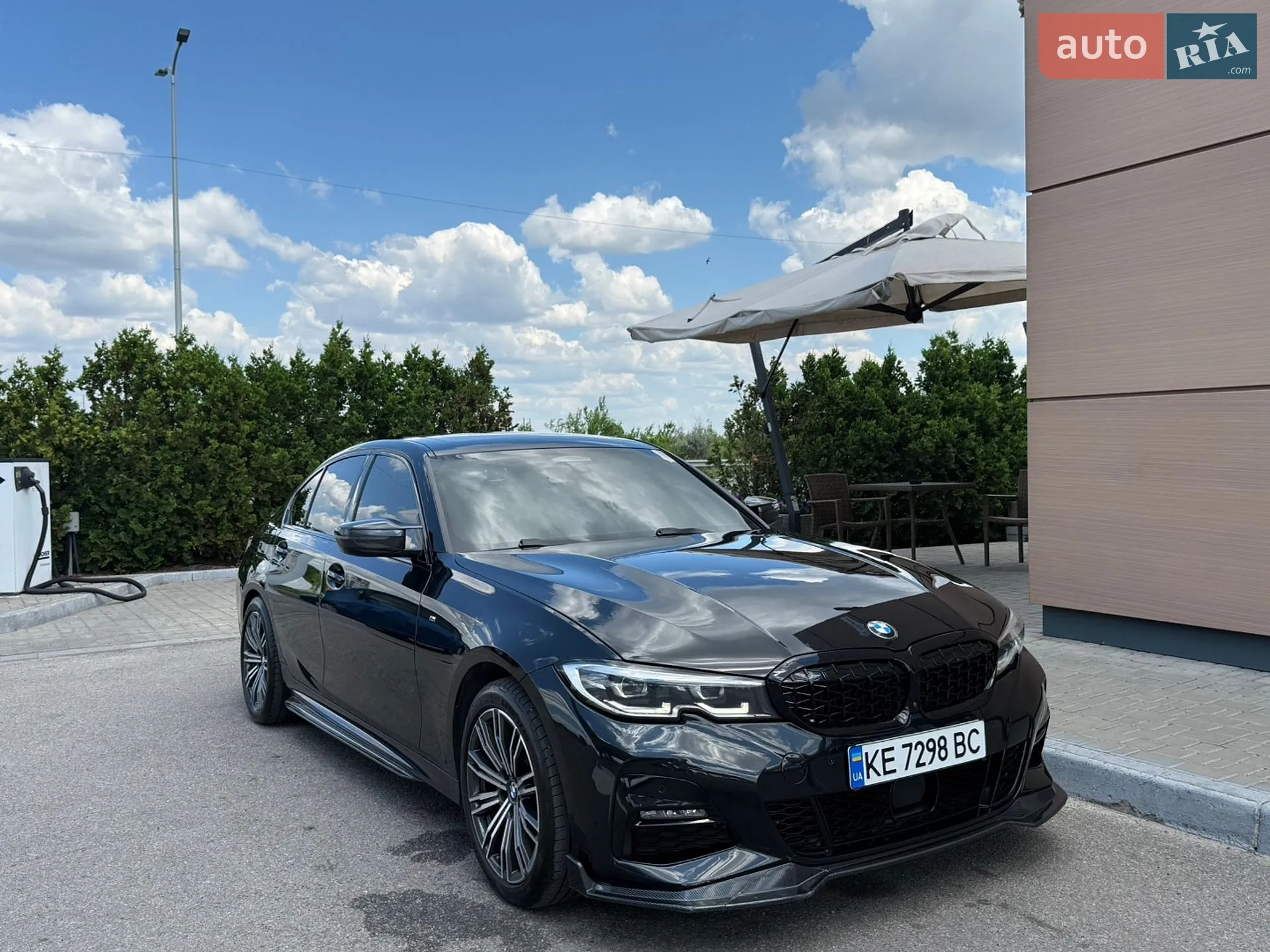 BMW 3 Series 2021 VIN WBA5X5100MFL48751 фото оголошення 4 з 16