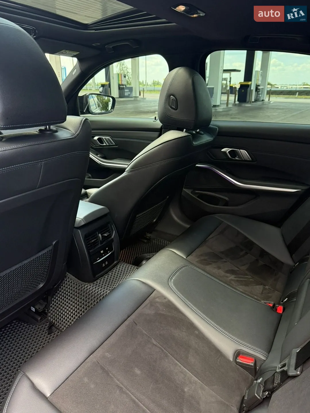 BMW 3 Series 2021 VIN WBA5X5100MFL48751 фото оголошення 11 з 16