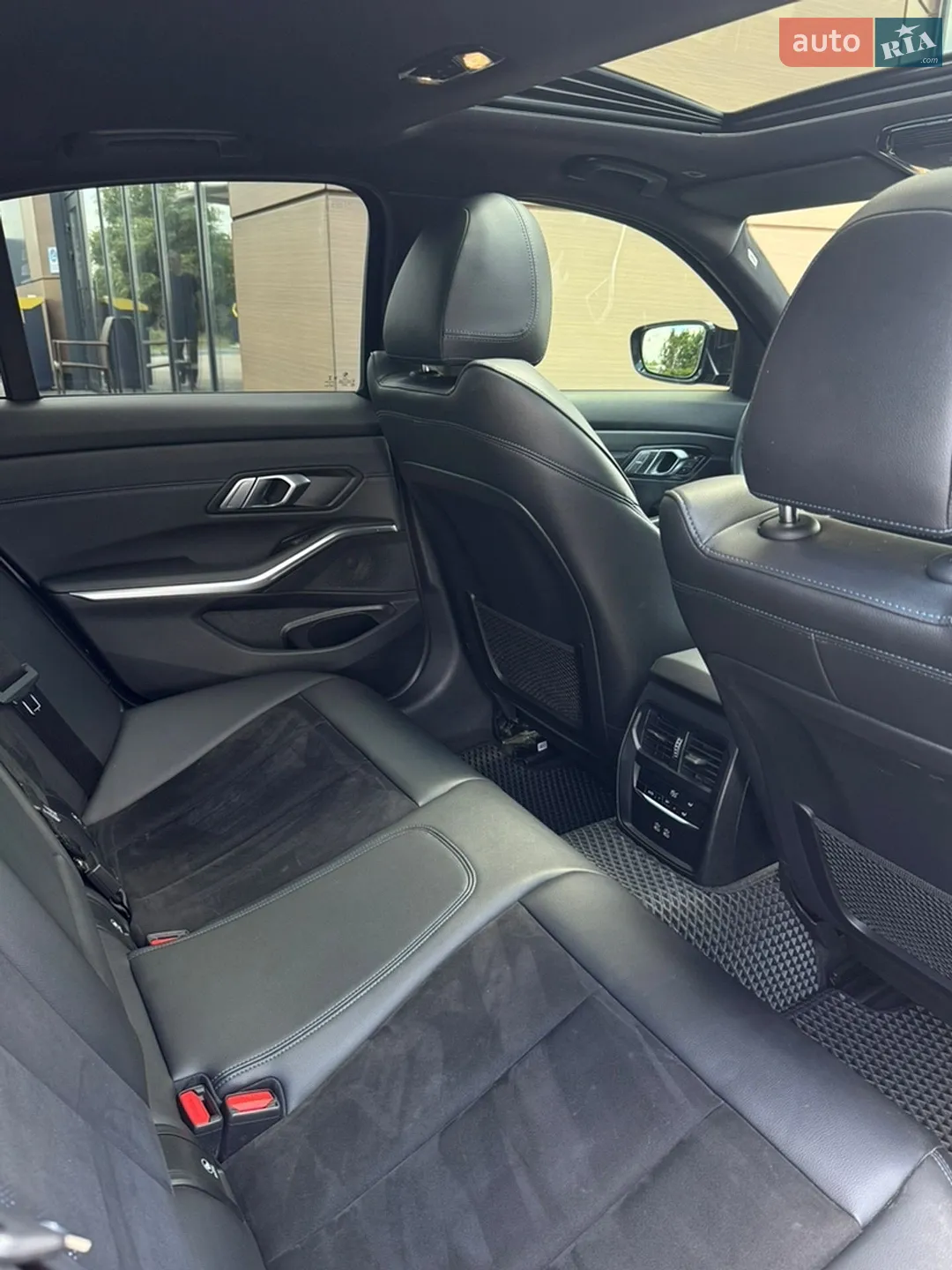BMW 3 Series 2021 VIN WBA5X5100MFL48751 фото оголошення 12 з 16