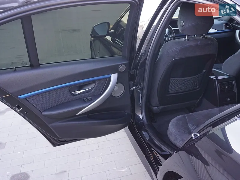 BMW 3 Series 2015 VIN WBA8B71050K385299 фото оголошення 17 з 56