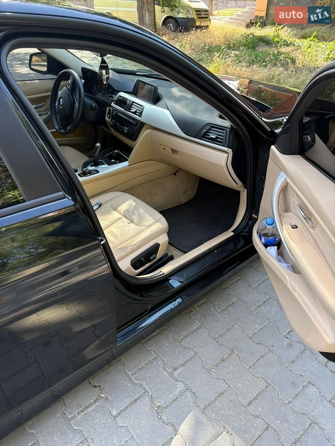 2012 BMW 3er - мініатюра 12