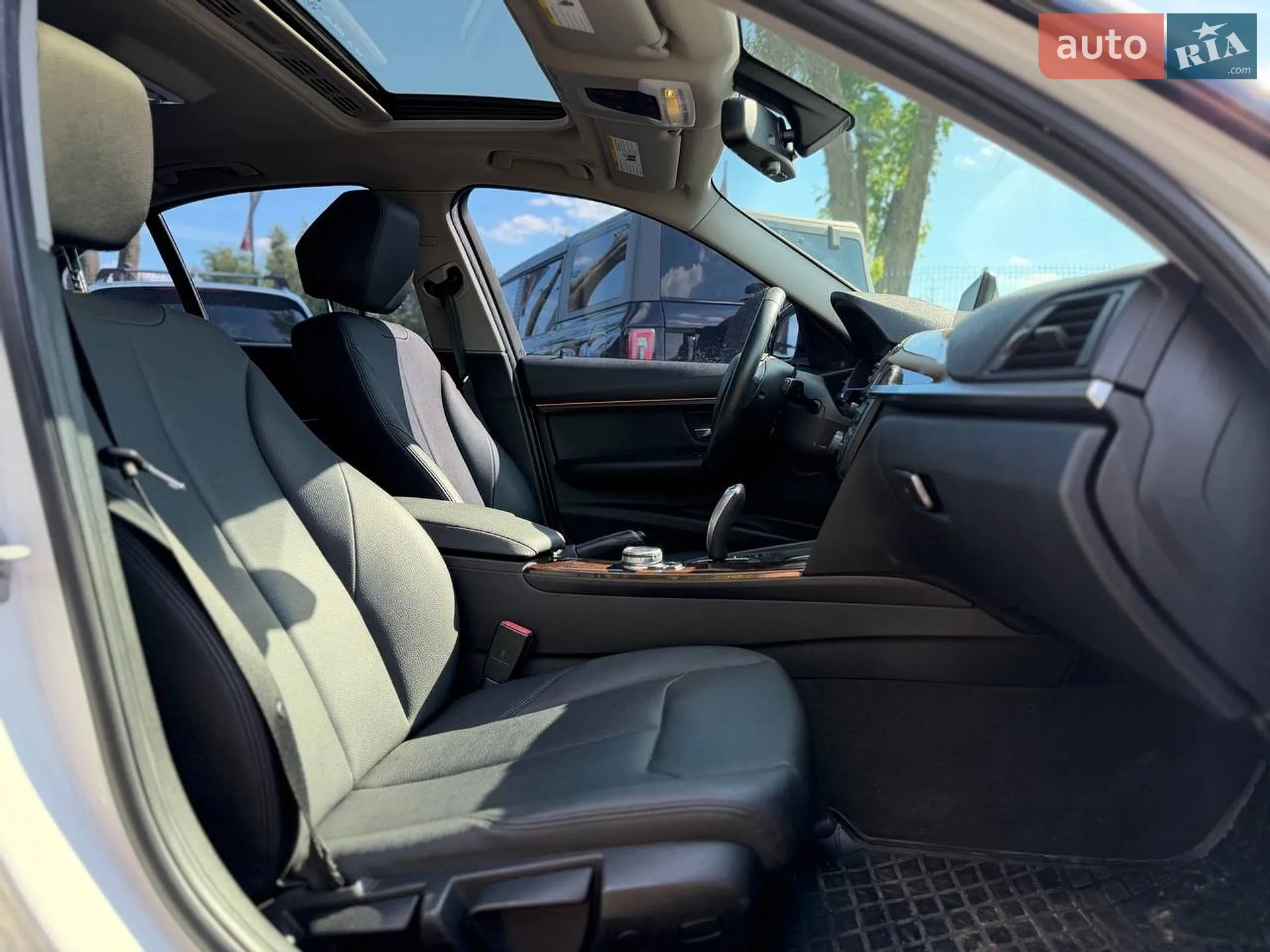 2015 BMW 3er - мініатюра 27