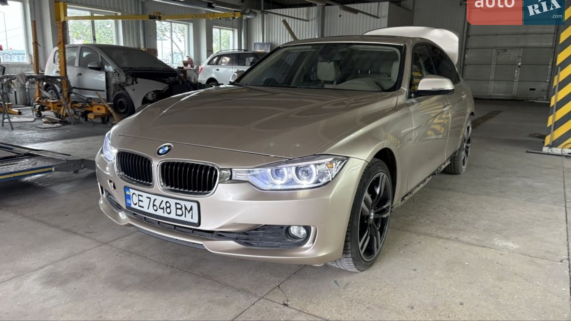 2012 BMW 3er - мініатюра 12