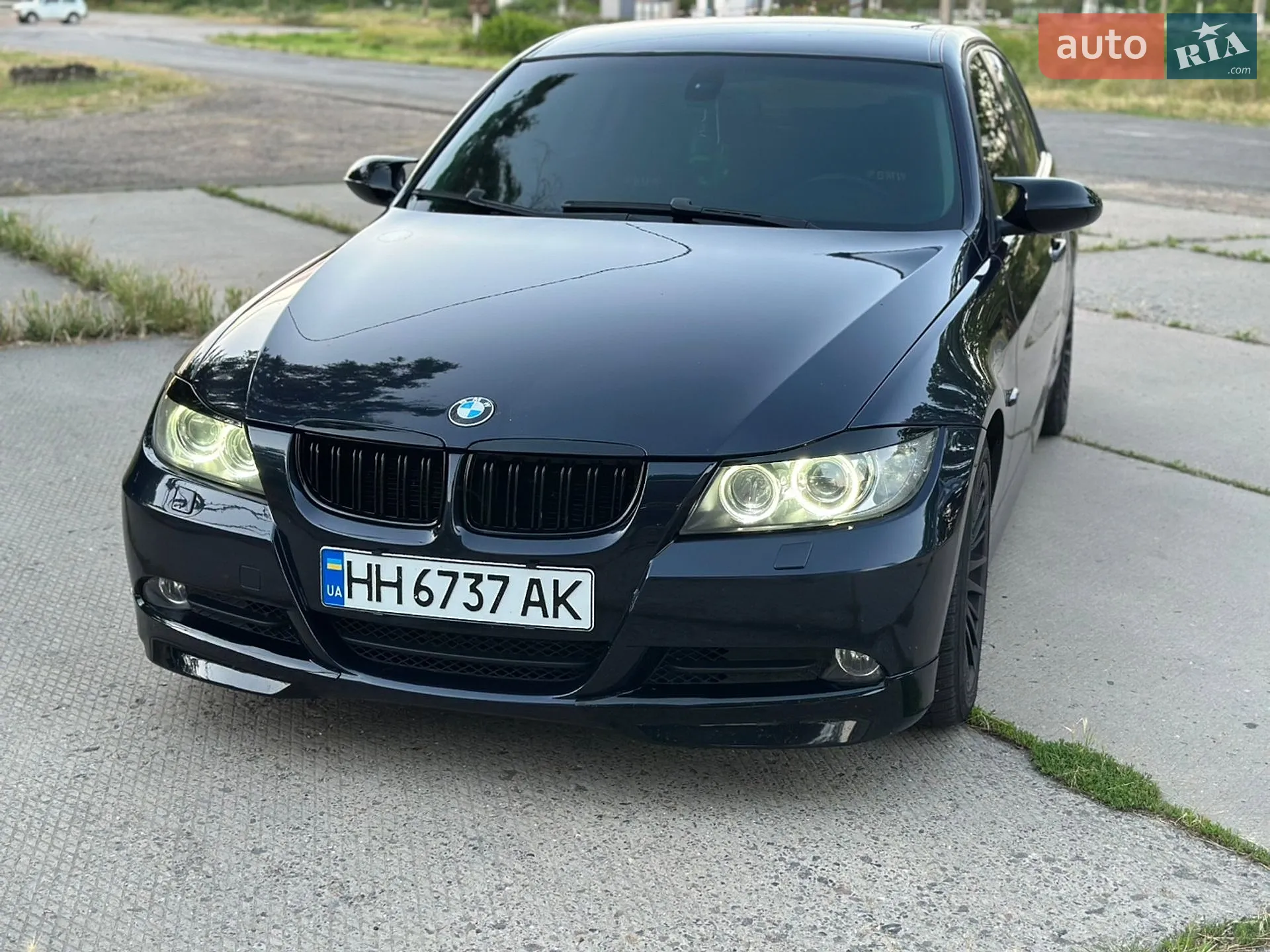 BMW 3 Series 2005 VIN WBAVC31010PY53931 фото оголошення 12 з 25