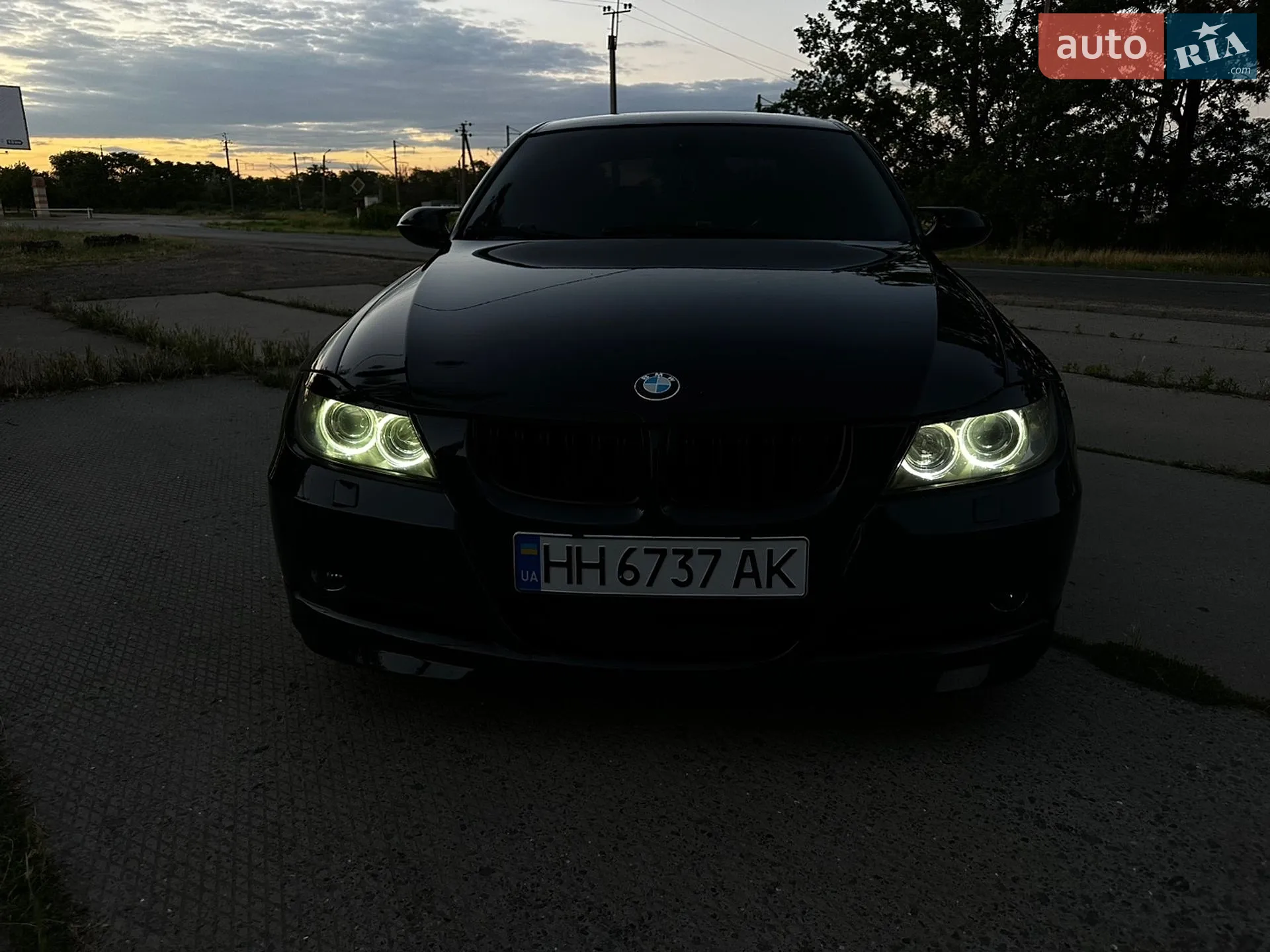 BMW 3 Series 2005 VIN WBAVC31010PY53931 фото оголошення 22 з 25