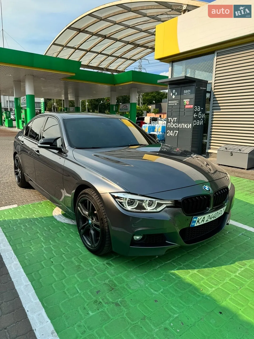 BMW 3 Series 2017 VIN WBA8B7G33HNU37816 фото оголошення 4 з 34