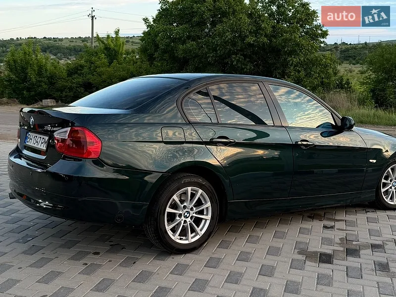 BMW 3 Series 2006 VIN WBAVA51010KR97638 фото оголошення 3 з 47