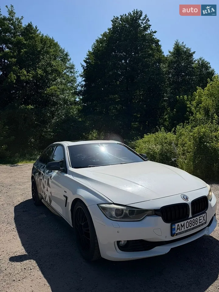 2012 BMW 3er - мініатюра 12