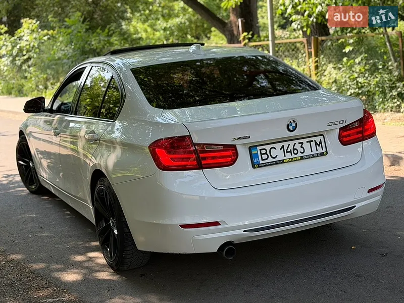 BMW 3 Series 2013 VIN WBA3C3C55EF985362 фото оголошення 20 з 76