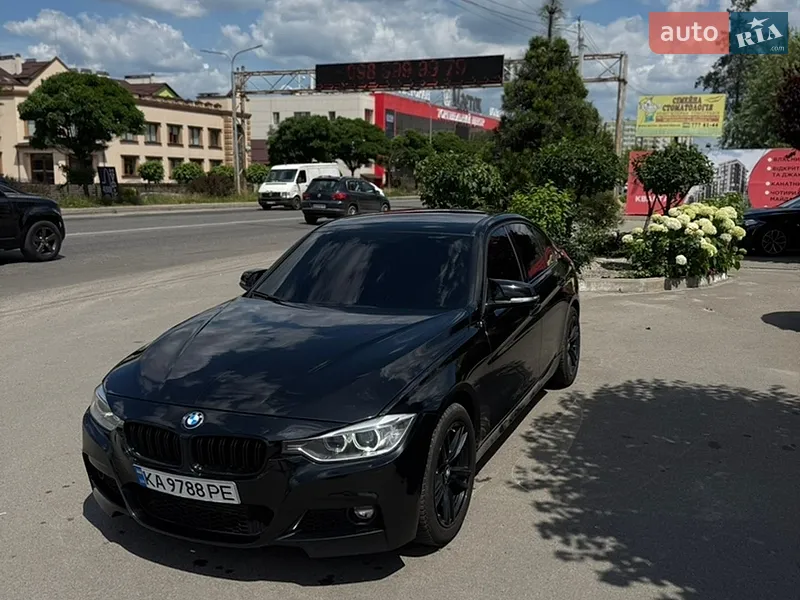 BMW 3 Series 2012 VIN WBA3D31000J271150 фото оголошення 2 з 50