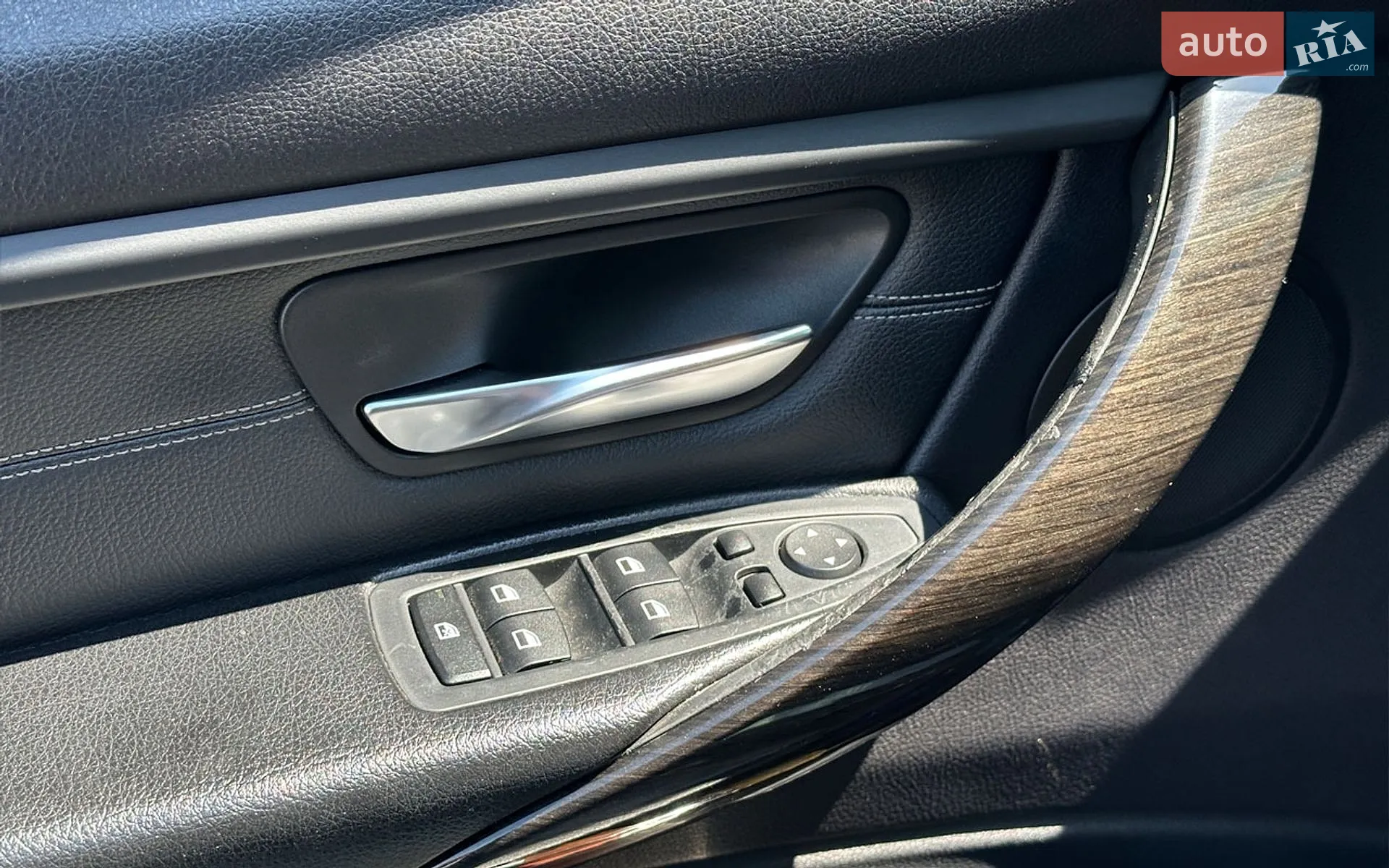 2012 BMW 3er - мініатюра 12