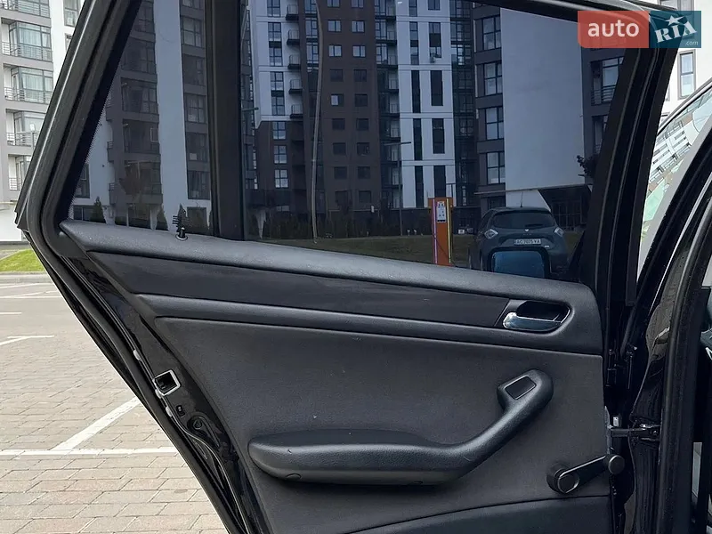 BMW 3 Series 2004 VIN WBAEX31030PP62356 фото оголошення 6 з 55