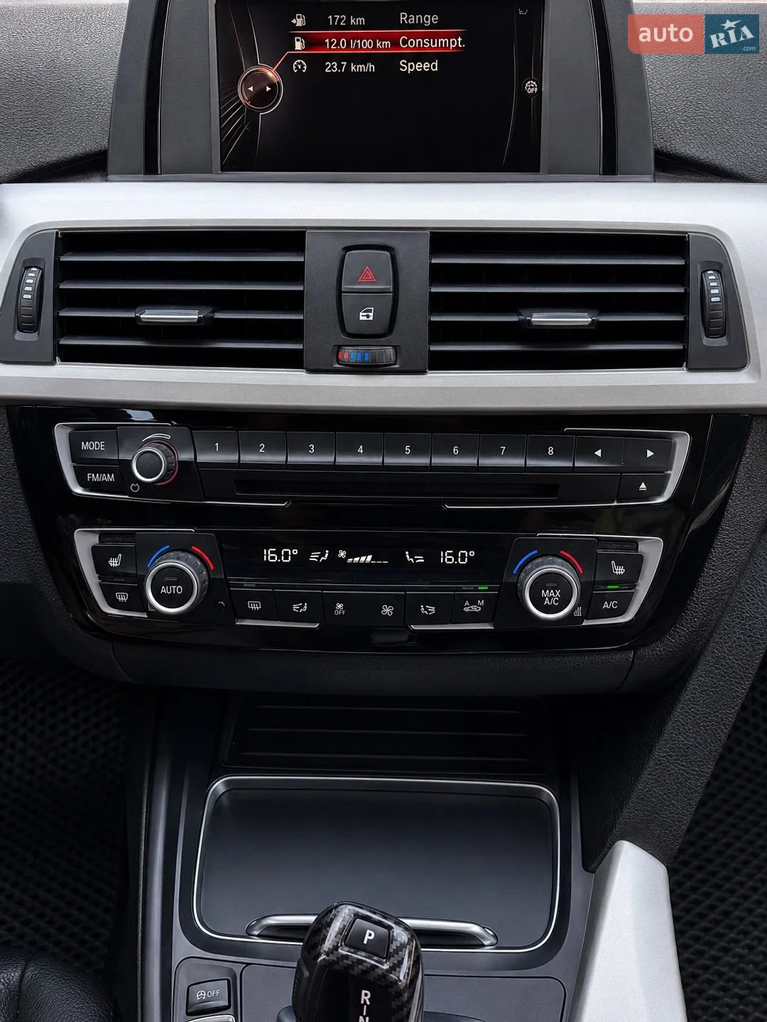 2016 BMW 3er - мініатюра 10